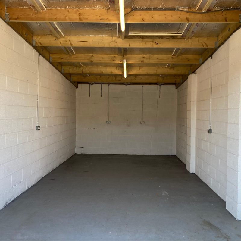 Weston Rentals-Moolham-Farm-Inside-units